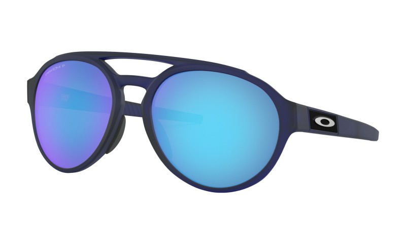 Oakley Forager Matte Translucent Blue / Prizm Sapphire Polarized - OO9421-0658