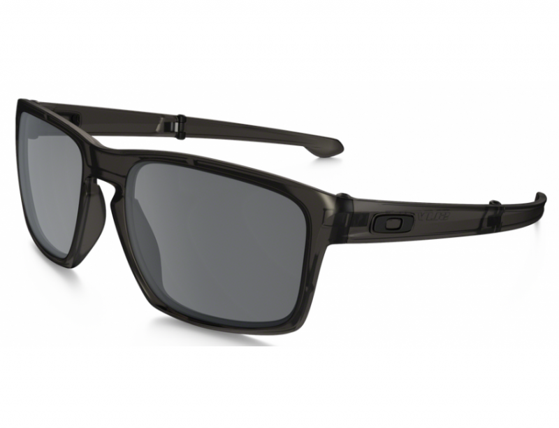 Oakley Sliver F - Matte Grey Ink / Black Iridium - OO9246-02 Zonnebril
